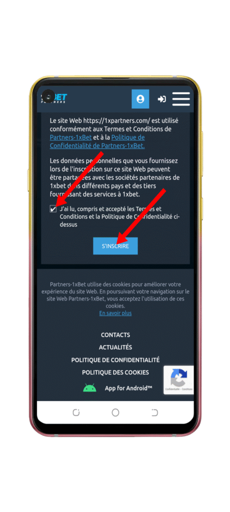 acceptez les termes et conditions, puis cliquez sur « S'inscrire »